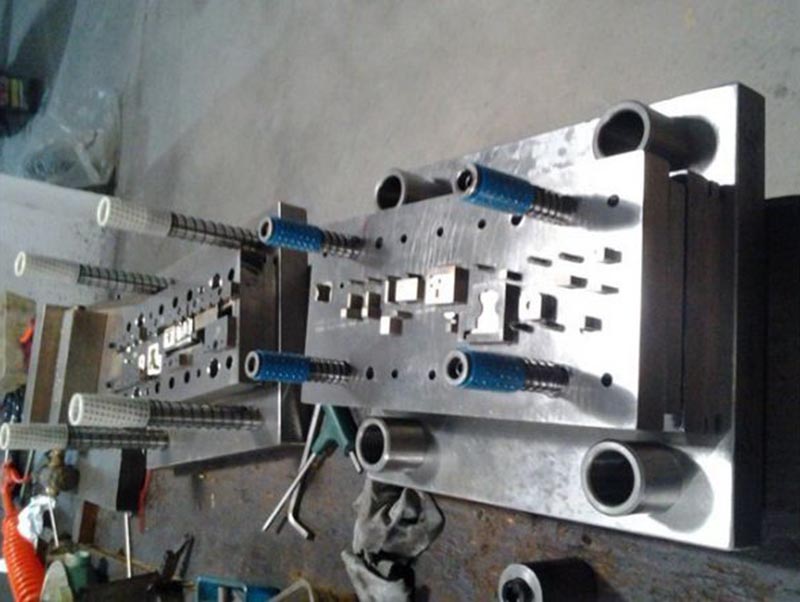 如东模具制造-12